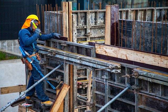 Bruit au travail, un risque professionnel très souvent sous-estimé 