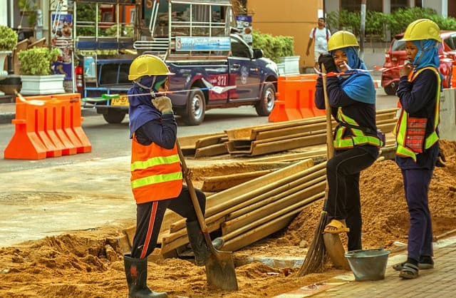 Vêtement de chantier pour femme, coupe pour femme VS coupe unisexe