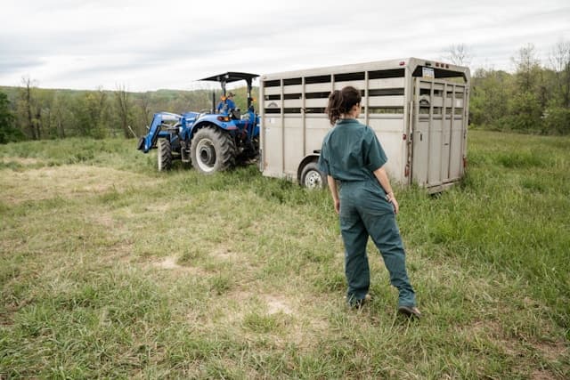 Comment bien s’équiper en automne quand on travaille en extérieur dans l’agriculture